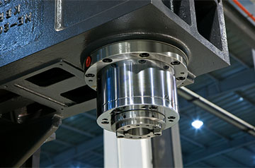 钢材需求增长 数控切割机将引领现代机械工业